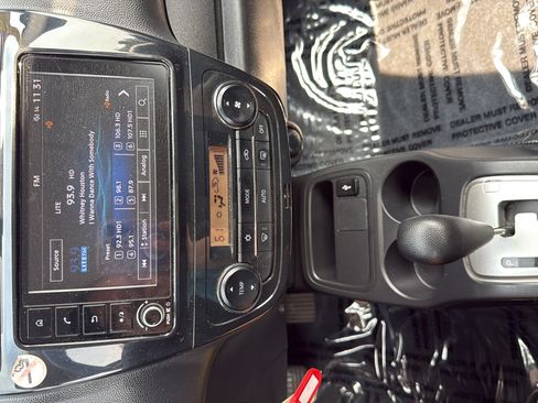 Used 2024 Mitsubishi Mirage ES FWD image 19