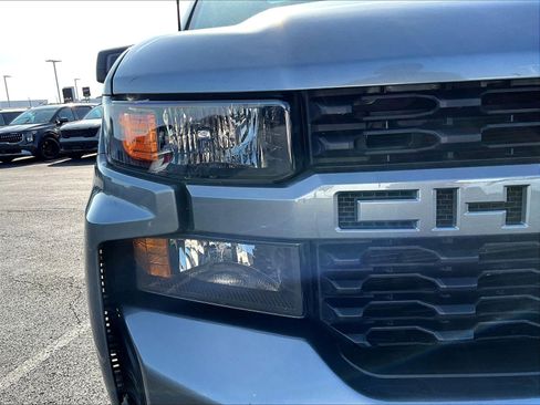 Used 2022 Chevrolet Silverado 1500 Custom AWD/4WD image 27