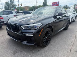 Used 2021 BMW X6 xDrive40i AWD/4WD video 1