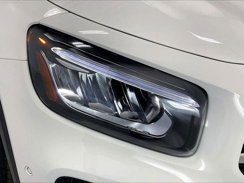 New 2026 Mercedes-Benz GLB 250 image 13
