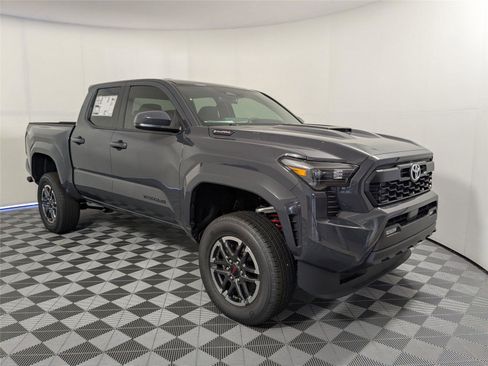 New 2025 Toyota Tacoma TRD Sport image 19