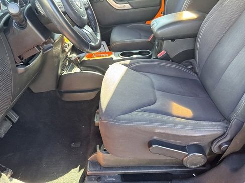 Used 2013 Jeep Wrangler Sahara w/ Connectivity Group image 15