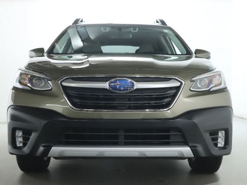 Used 2022 Subaru Outback Limited w/ Popular Package #2 AWD/4WD image 5