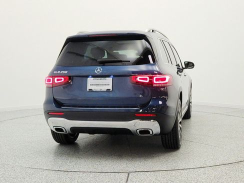 Used 2022 Mercedes-Benz GLB 250 image 6