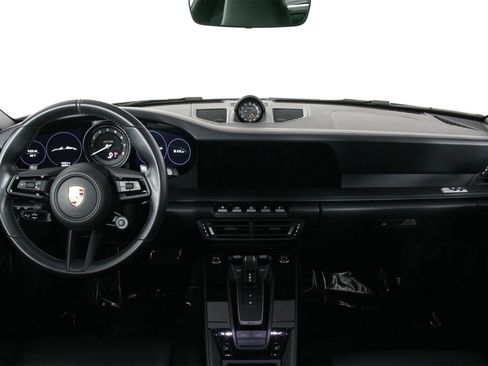Used 2022 Porsche 911 Targa 4 GTS image 11