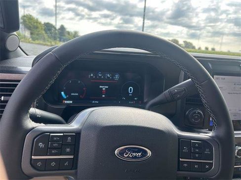 New 2025 Ford F350 Lariat w/ Lariat Ultimate Package AWD/4WD image 19