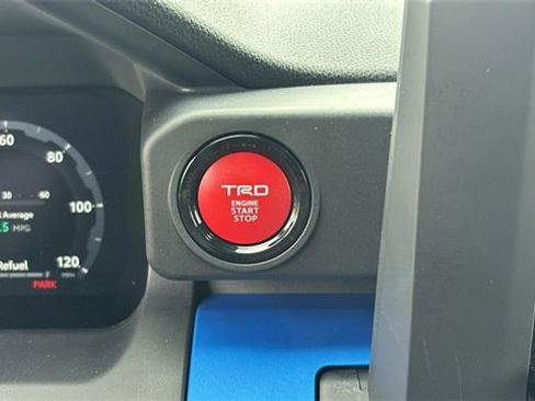New 2025 Toyota Tacoma TRD Off-Road image 12
