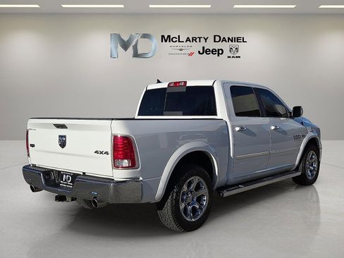 Used 2017 RAM 1500 Laramie w/ Convenience Group image 5