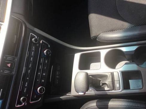 Used 2019 Kia Optima S FWD image 18