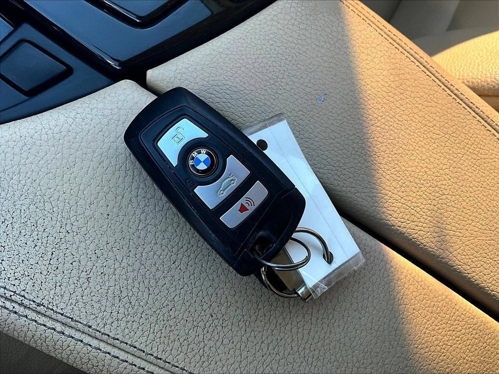 Used 2013 BMW 535i Sedan RWD image 37