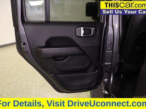 Used 2021 Jeep Gladiator Overland image 23