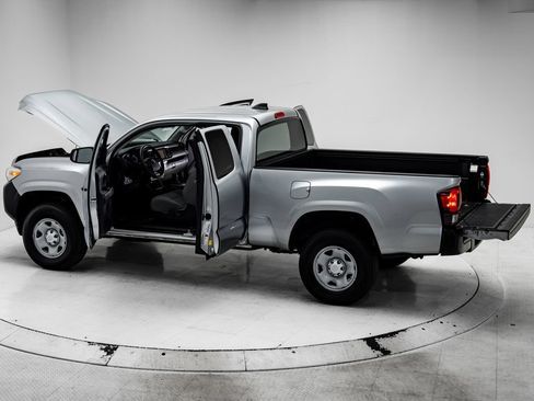 Used 2022 Toyota Tacoma SR RWD image 34