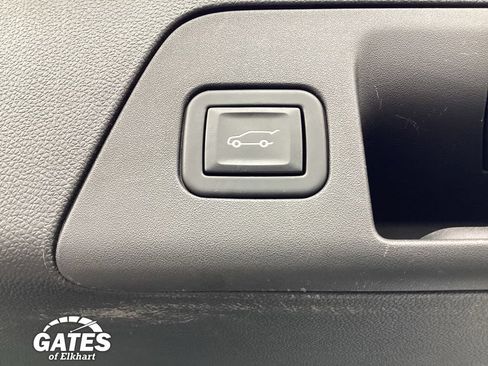 Used 2022 Buick Envision Preferred FWD image 13