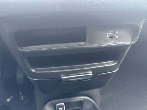 New 2026 Chrysler Pacifica Select image 29