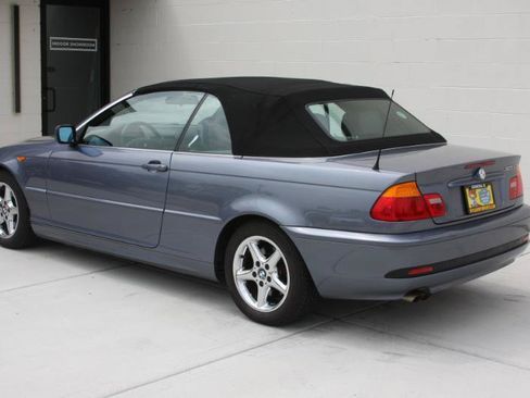 Used 2004 BMW 325Ci Convertible RWD image 24