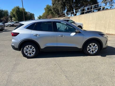 Used 2024 Ford Escape Active w/ Tech Pack #2 image 6