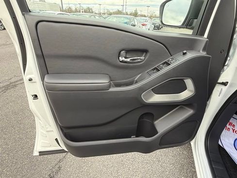 New 2026 Nissan Frontier SV w/ SV Convenience Package image 10
