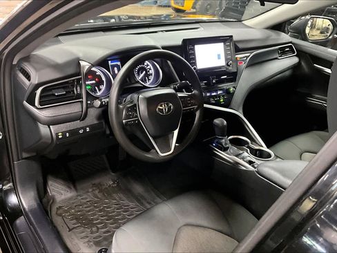 Used 2023 Toyota Camry LE image 16