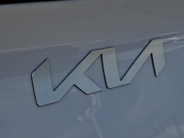 Used 2025 Kia Sportage SX AWD/4WD image 33