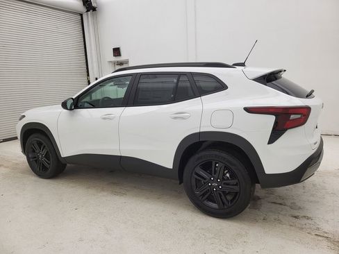 New 2026 Chevrolet Trax ACTIV w/ Sunroof Package image 17