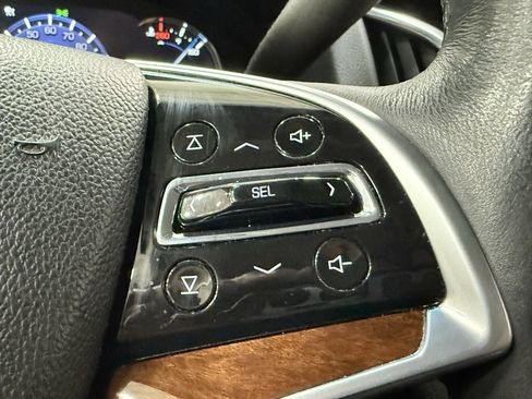 Used 2017 Cadillac Escalade Premium Luxury w/ LPO, Radiant Package image 23