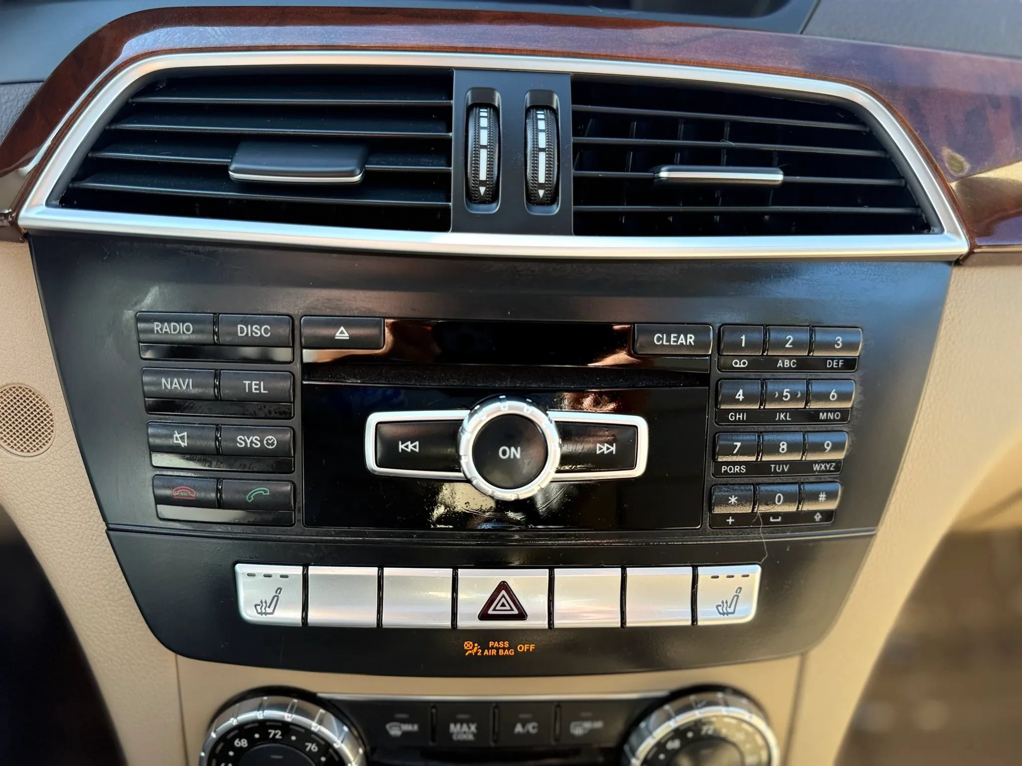 Used 2014 Mercedes-Benz C 250 Sedan image 30