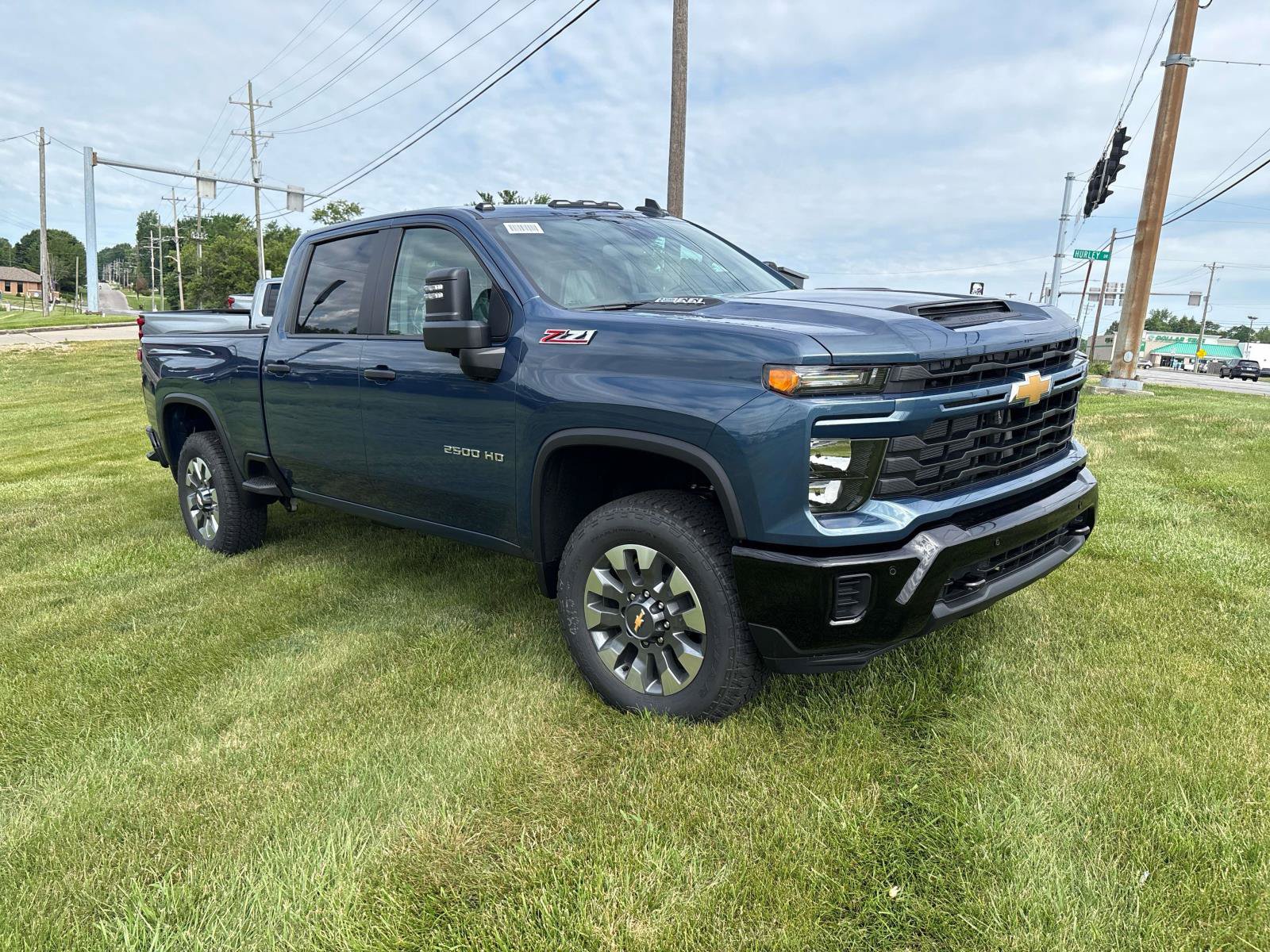 New 2026 Chevrolet Silverado 2500 Custom w/ Custom Value Package AWD/4WD image 7