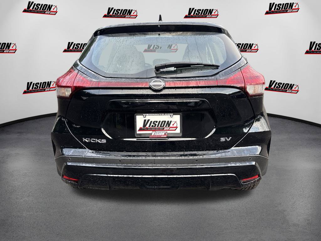 Certified 2024 Nissan Kicks SV FWD image 6