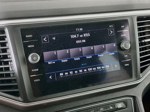 Used 2018 Volkswagen Atlas SE FWD image 21