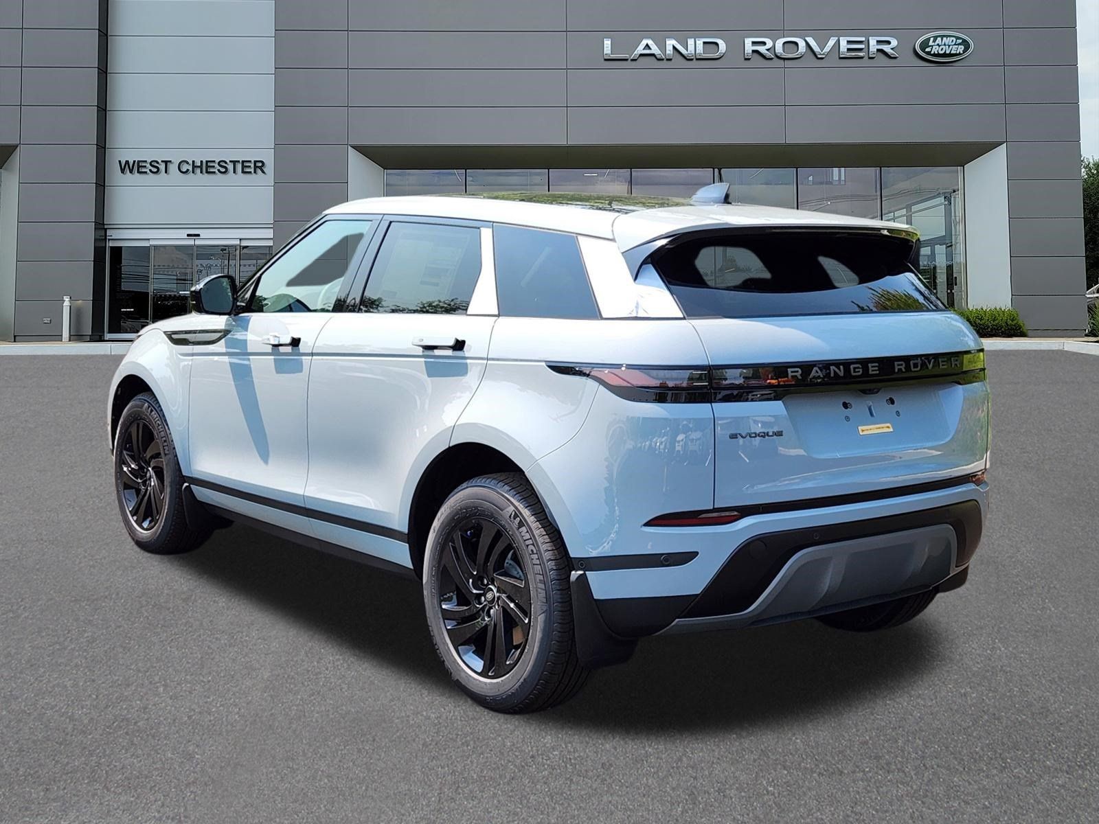 New 2026 Land Rover Range Rover Evoque S AWD/4WD image 3