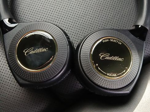 Used 2020 Cadillac Escalade Platinum image 74