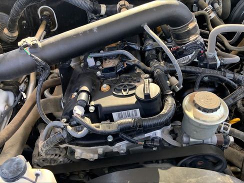 Used 2021 Toyota Tacoma SR w/ SR Convenience Package RWD image 33