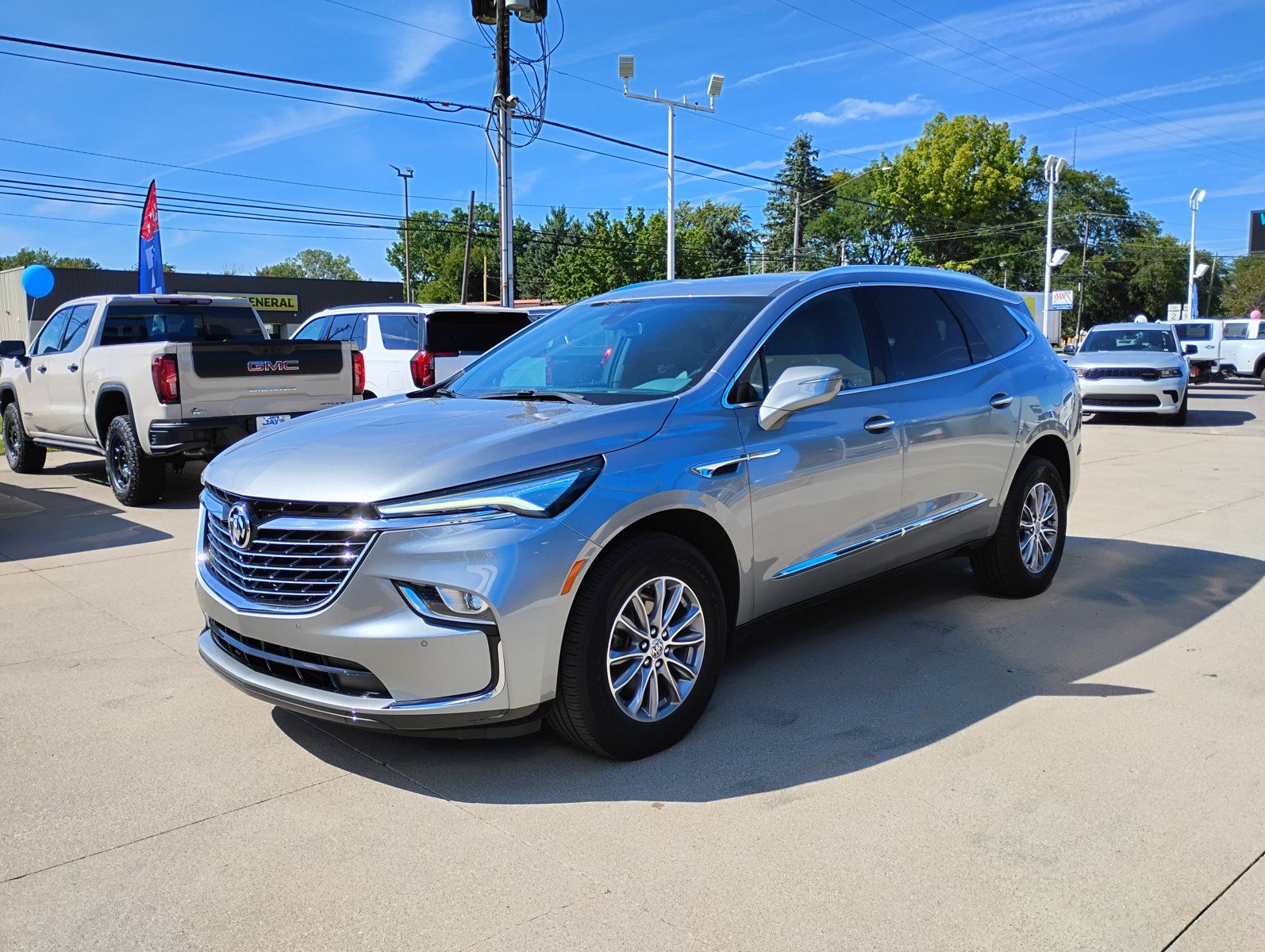 Used 2024 Buick Enclave Essence w/ Trailering Package, 5000 lbs. AWD/4WD image 14