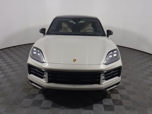New 2026 Porsche Cayenne S AWD/4WD image 10