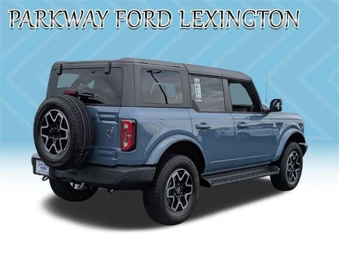 New 2025 Ford Bronco Outer Banks image 5