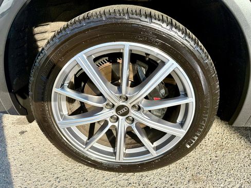 Used 2021 Audi SQ5 Premium Plus w/ Premium Plus Package image 10