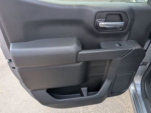 Used 2020 Chevrolet Silverado 1500 Custom Trail Boss w/ Custom Convenience Package image 12