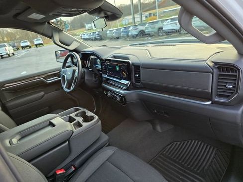 Used 2022 Chevrolet Silverado 1500 LT image 26