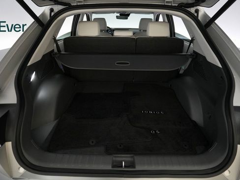 Used 2025 Hyundai Ioniq 5 Limited image 26