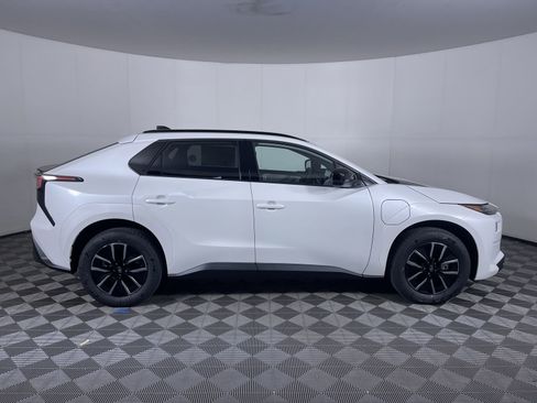 New 2026 Subaru Solterra Premium AWD/4WD image 10