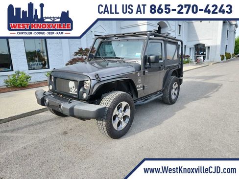 Used 2016 Jeep Wrangler Sahara w/ Connectivity Group AWD/4WD image 1