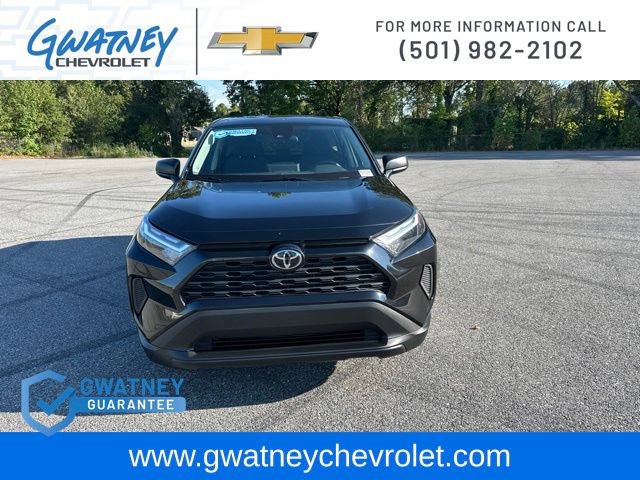 Used 2024 Toyota RAV4 LE AWD/4WD image 2