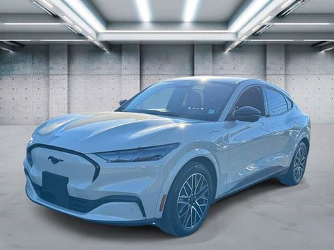 Used 2025 Ford Mustang Mach-E Premium image 1