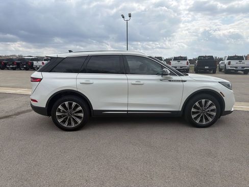 Used 2022 Lincoln Corsair Reserve w/ Elements Package image 6