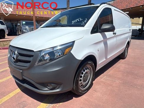 Used 2017 Mercedes-Benz Metris w/ Driver Efficiency Package image 6