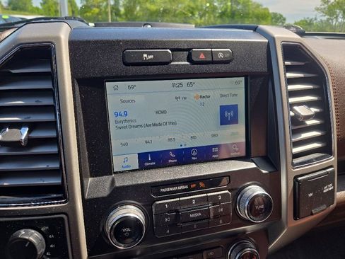 Used 2019 Ford F150 King Ranch w/ Equipment Group 601A Luxury AWD/4WD image 65