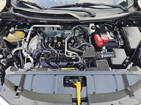 Used 2021 Nissan Rogue SV AWD/4WD image 34
