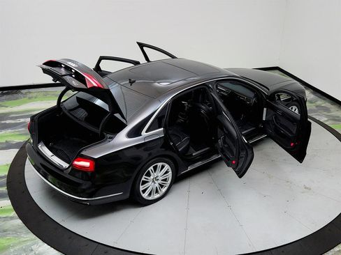 Used 2015 Audi A8 L 4.0T image 39