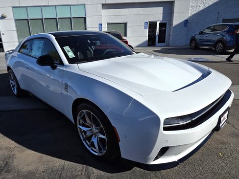 New 2024 Dodge Charger Scat Pack w/ Plus Group image 6