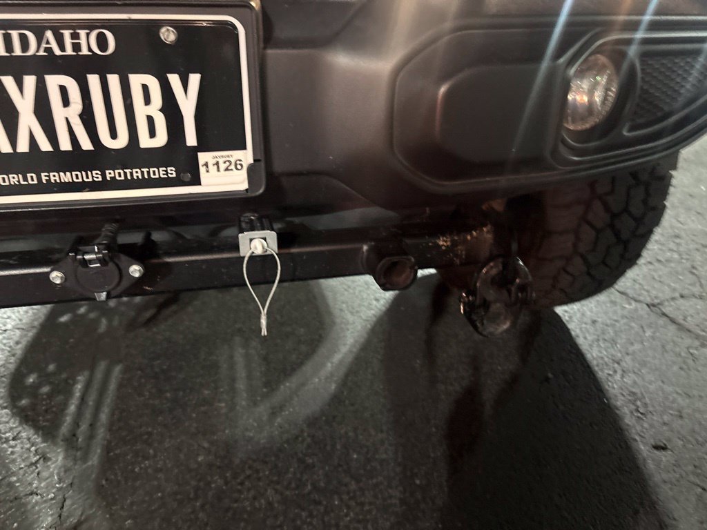 Used 2022 Jeep Gladiator Rubicon w/ Cold Weather Group AWD/4WD image 26